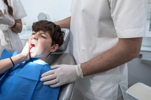 Best Emergency Treatment for Oral Infections in Roland, IA